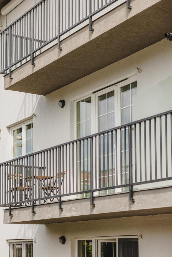 Schiller Studio 64 - Free Private Parking Брашов Экстерьер фото